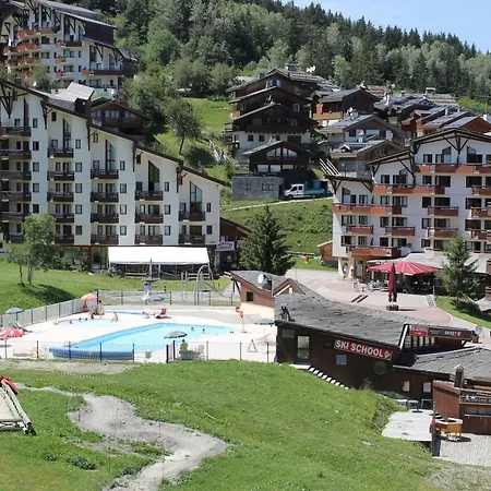 Grand Bois B415 Cles Blanches Apartment